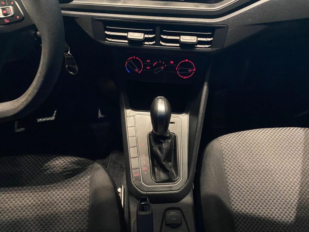 7567905_10_W_259129730d