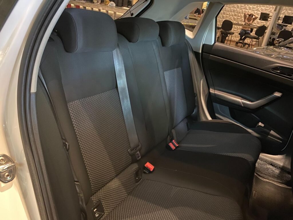 7567905_2_W_7d241ec872