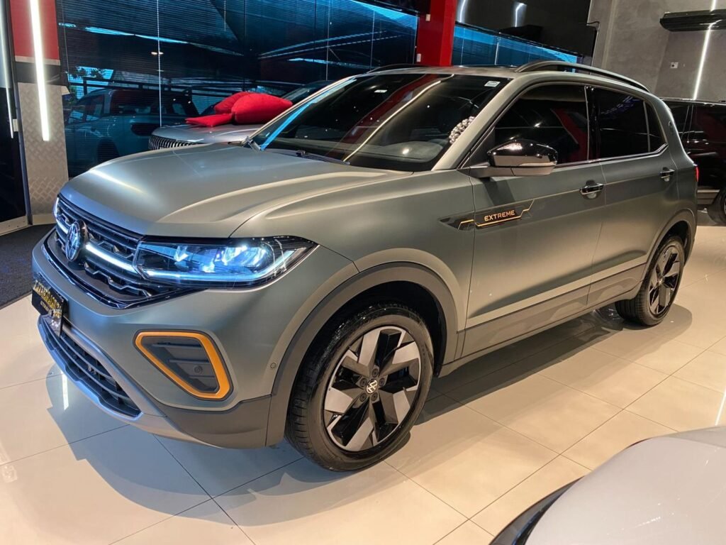 7568226_0_W_33987b6a15