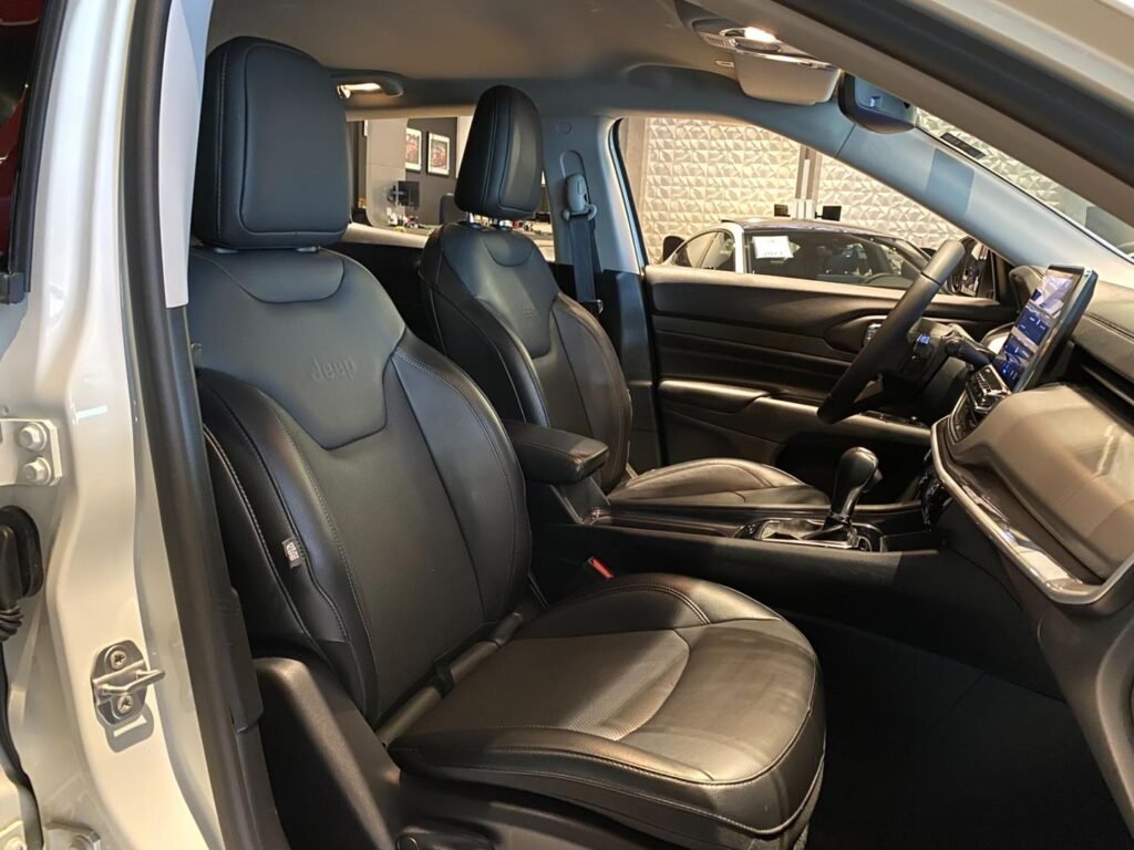 7569630_0_W_77d48b65a9