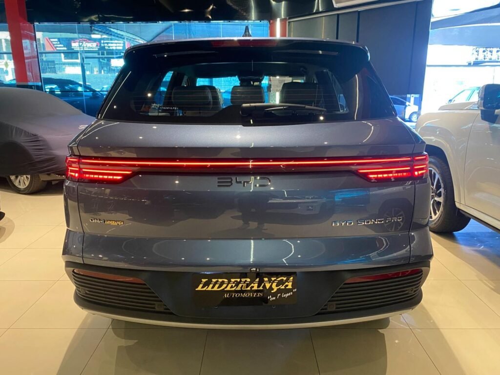 7594192_0_W_b94a678db6