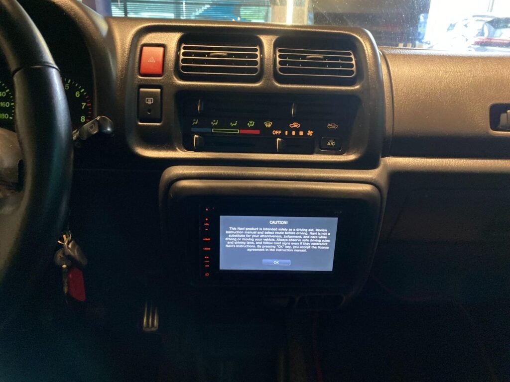 7631629_10_W_c271c3a723