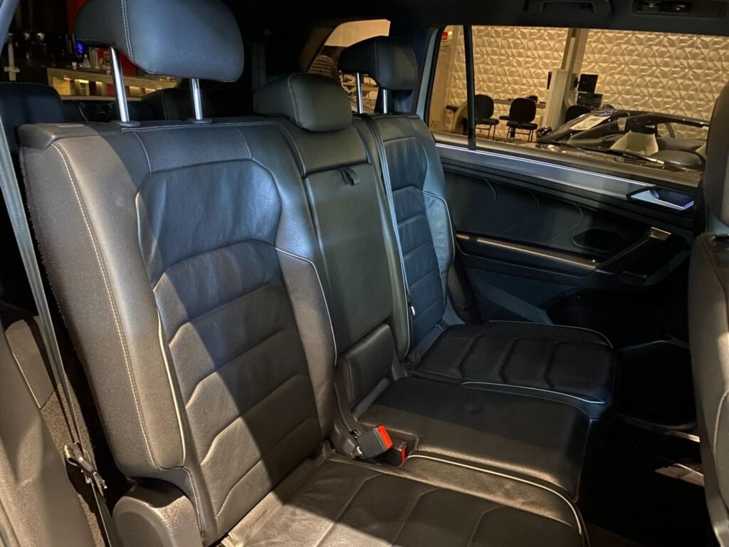 7631738_6_W_127ae63237