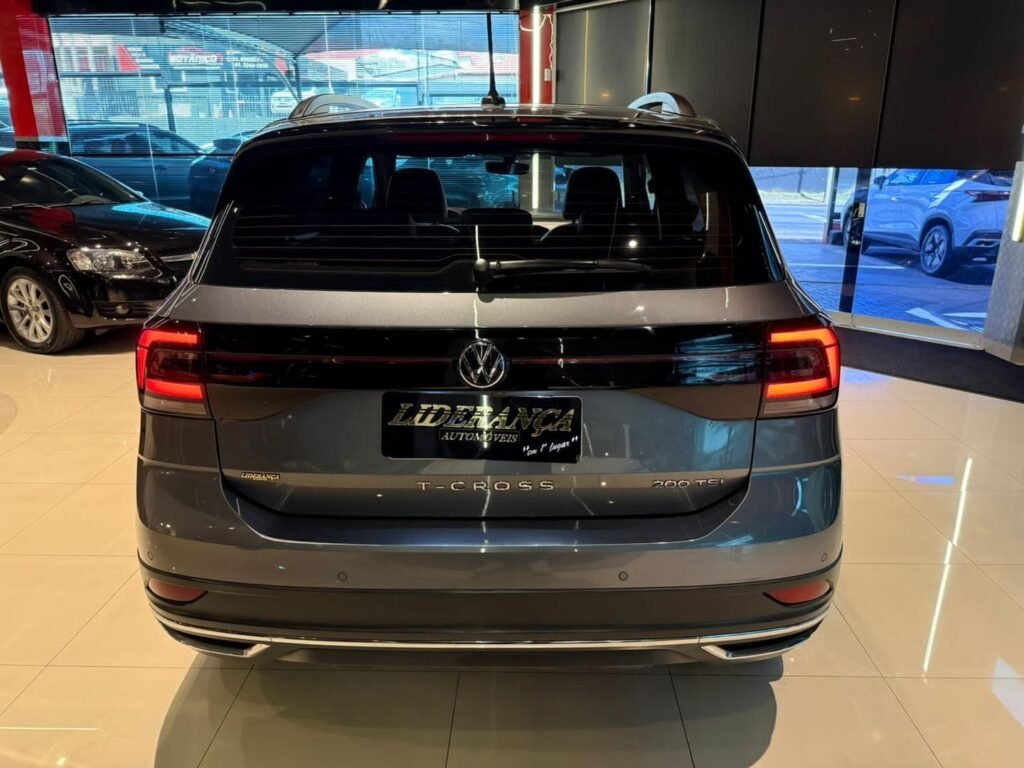 7715862_0_W_4275d410e8