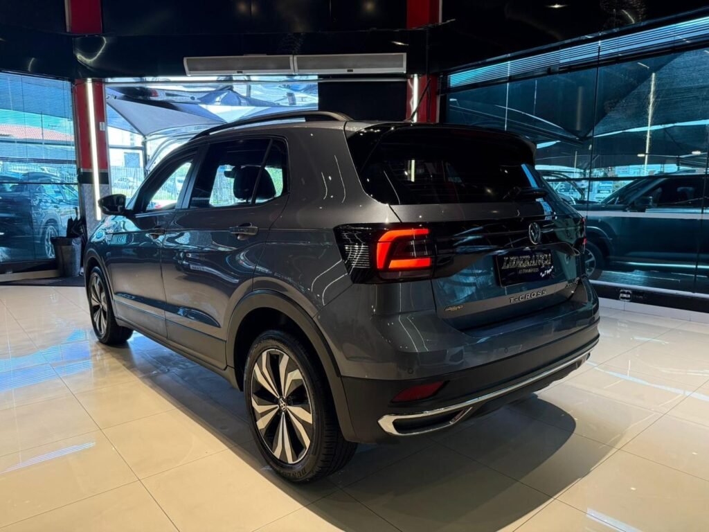 7715862_0_W_fdbe64722a