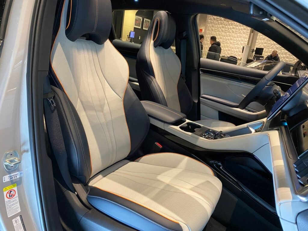 7679892_11_W_27e82e9fb4