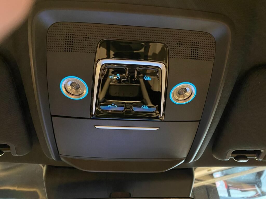 7679892_2_W_bc43b4f5f3